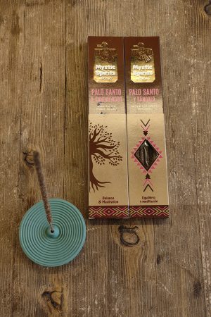 عود دست ساز چوب پالو سانتو و چوب صندل