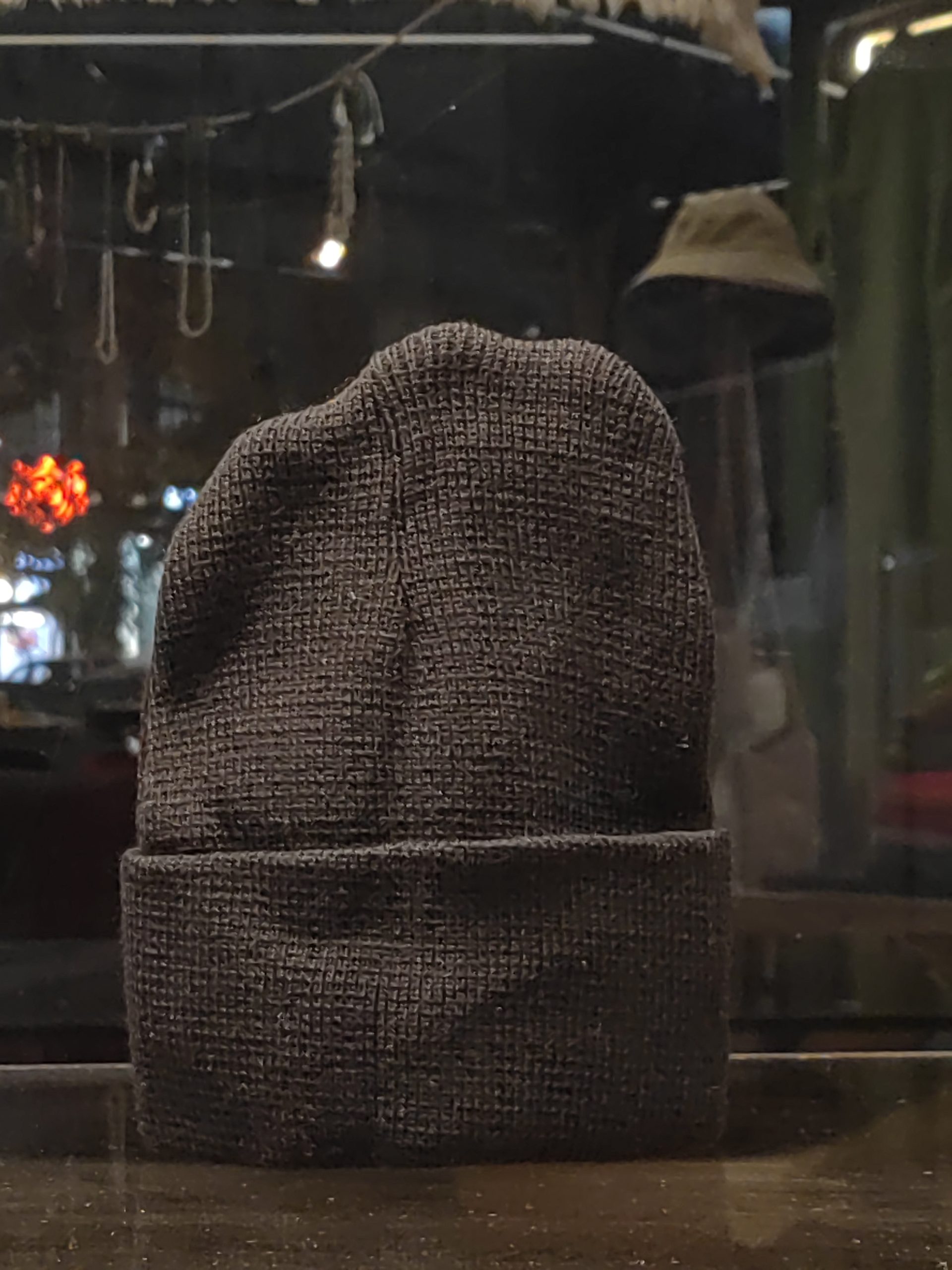 کلاه گرم مشکی