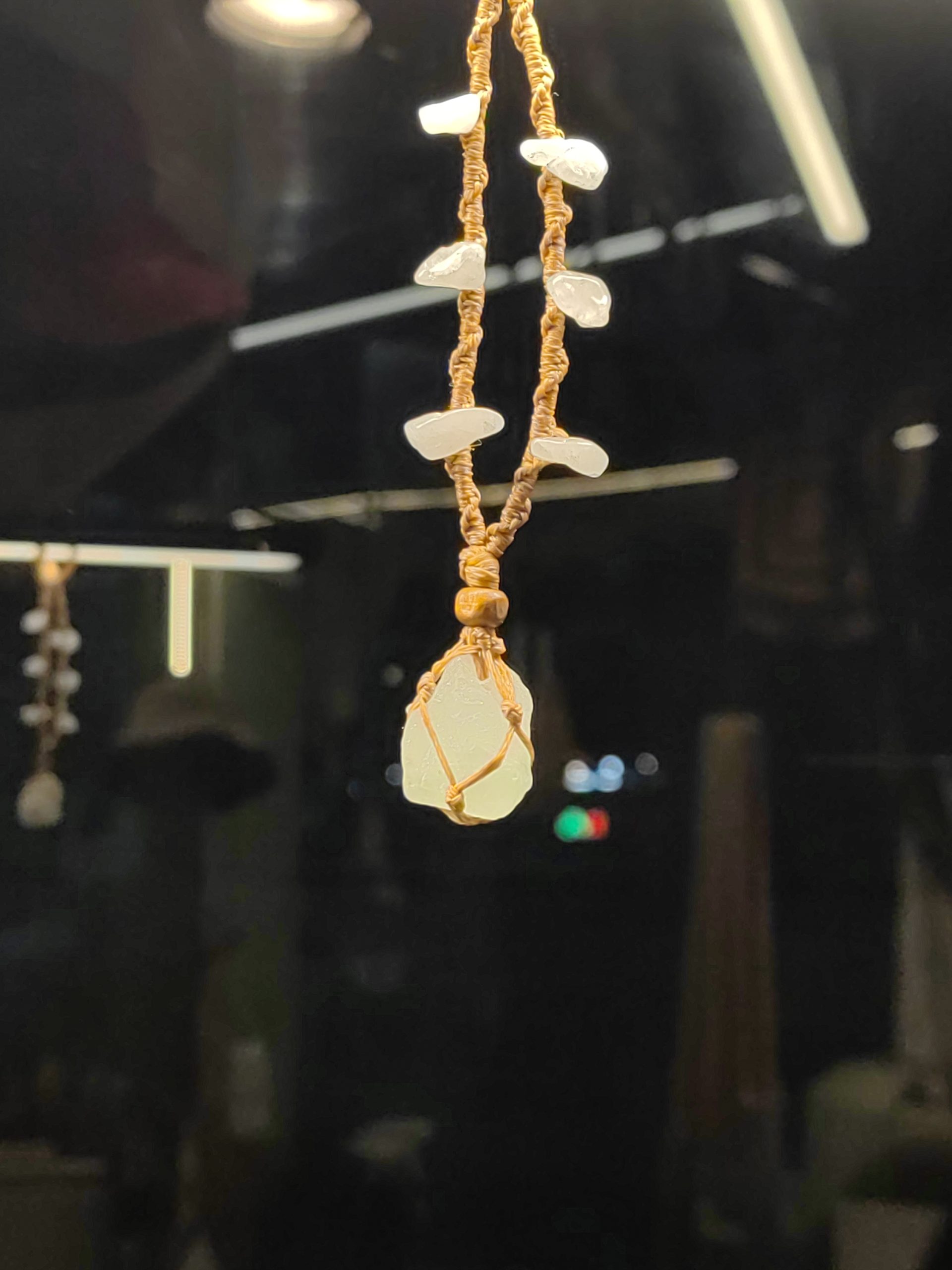 گردنبند با سنگ آکوا مارین